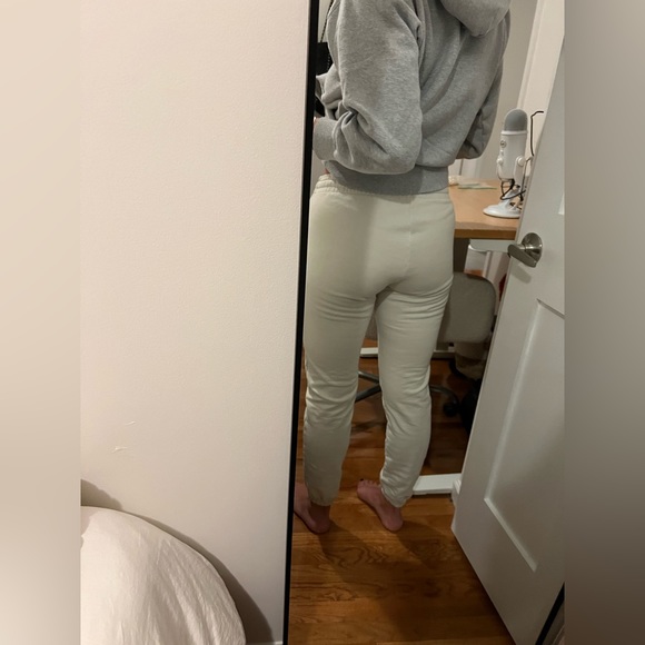 Talentless Women’s Heavyweught Sweatpants - Picture 2 of 8